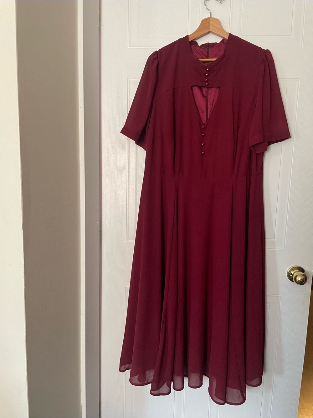 ModCloth Plus Size Burgundy Dress Mid-Length